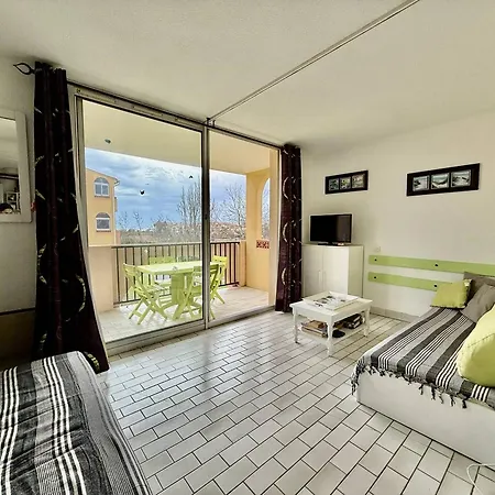 Proche Plage, Piscine, Parking A Cap D'agde - Fr-1-723-173 *