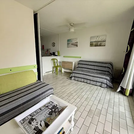 Proche Plage, Piscine, Parking A Cap D'agde - Fr-1-723-173 아파트